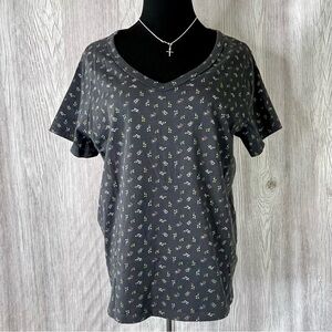 Old Navy EveryWear V-Neck T-Shirt - Gray/Charcoal Floral Print - Size L